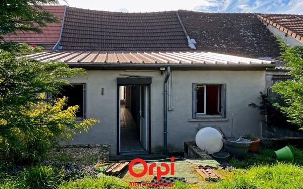 Maison à vendre    3 pièces •  Montmarault