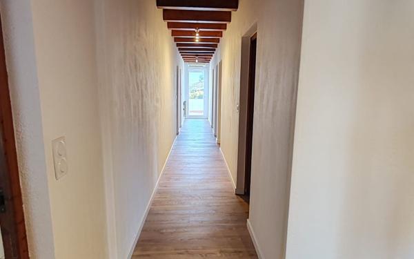 Maison à louer    4 pièces •  Pomérols