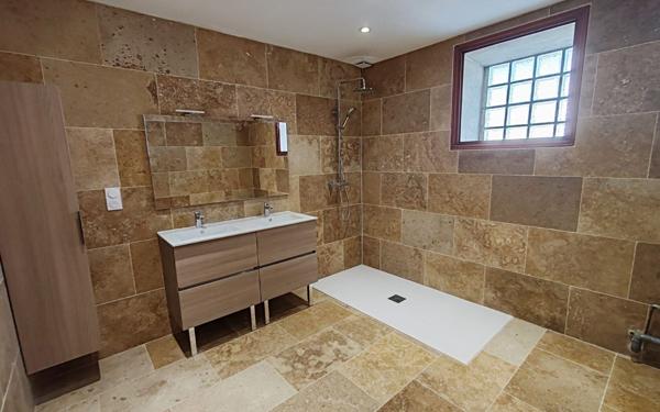 Maison à louer    4 pièces •  Pomérols