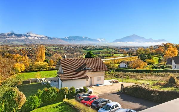 Appartement à vendre    4 pièces • 103,17 m2 Reignier-Ésery