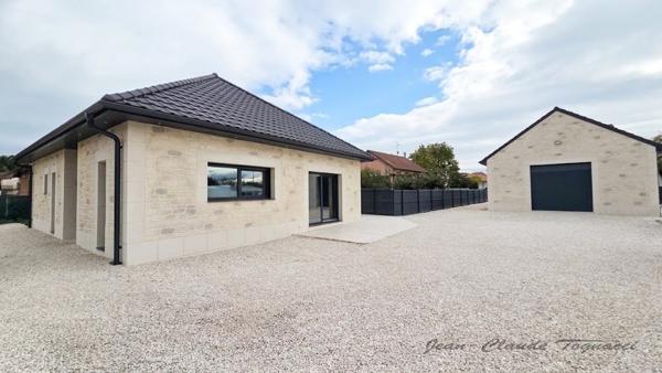 Maison de standing en plain-pied - Secteur Delle (90)