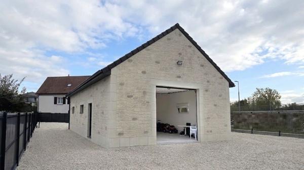 Maison de standing en plain-pied - Secteur Delle (90)