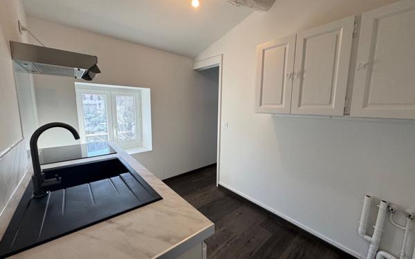 Appartement à louer    2 pièces • 59 m2 Mazamet