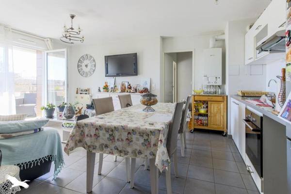 Appartement à vendre |  Mantes-la-Ville |  3 pièces | 58 m²