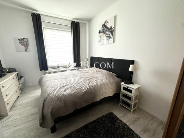 Maison 9 pièce(s) 4 chambre(s) 180 m²