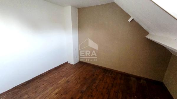 URGENT !! Maison  indépendante 3 chambres jardin