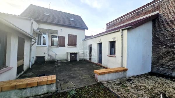 URGENT !! Maison  indépendante 3 chambres jardin