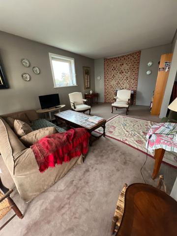 ELEGANT T4 AU COEUR DU DOMAINE PRIVÉ DU PARC SAINT-MAUR