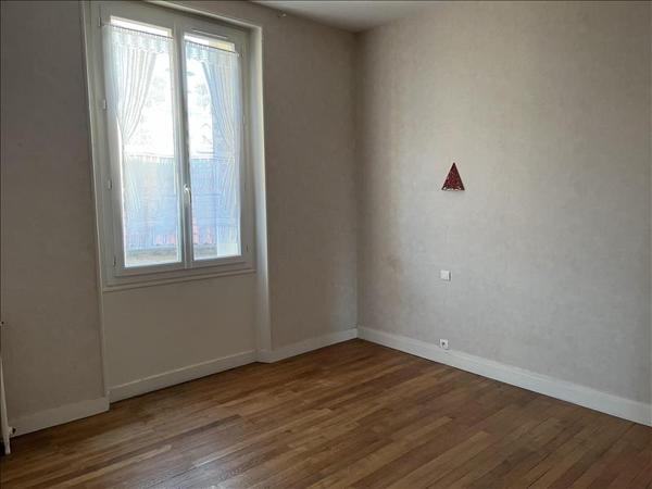 Appartement à louer |  RUELLE SUR TOUVRE |  3 pièces | 96 m²