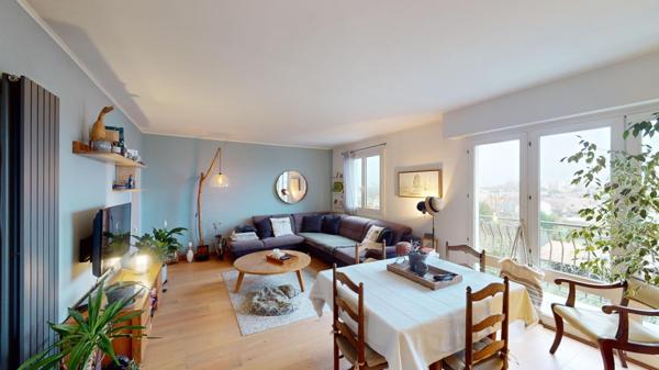 Dernier étage - Appartement T3 lumineux avec balcon - Eysines limite Caudéran