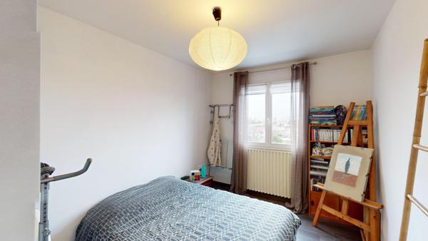 Dernier étage - Appartement T3 lumineux avec balcon - Eysines limite Caudéran