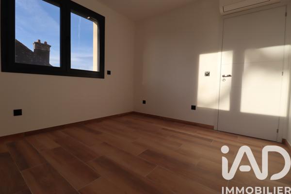 Location appartement 3 pièces 61 m² Troyes