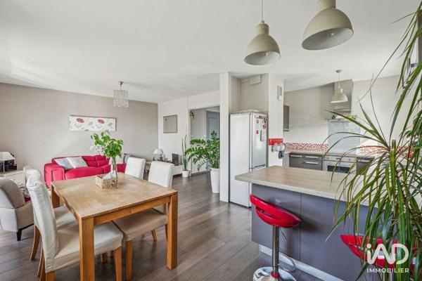 Appartement à vendre 2 pièces 57 m² Caluire-et-Cuire