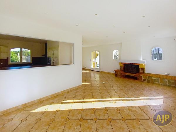 Vente maison Saint Medard En Jalles : 469 900 € - AJP Lesparre Immobilier