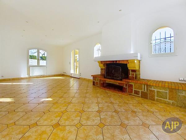 Vente maison Saint Medard En Jalles : 469 900 € - AJP Lesparre Immobilier