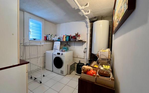 Maison à vendre    4 pièces •  Pélissanne