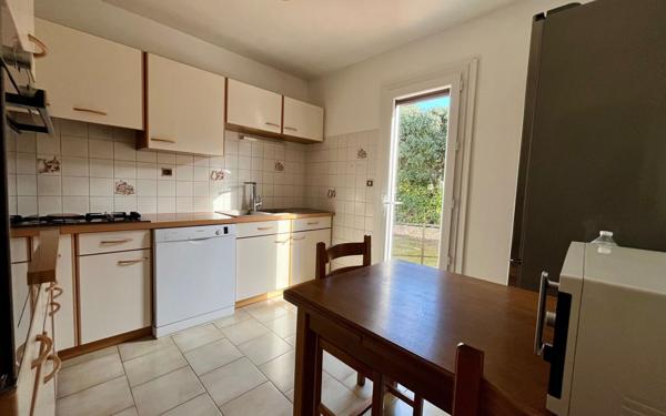 Maison à vendre    4 pièces •  Pélissanne