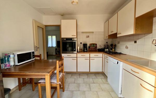 Maison à vendre    4 pièces •  Pélissanne