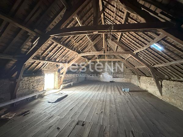 Maison à vendre à Lantillac - 2300 m2 de terrain.