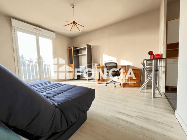 Location Appartement meublé 2 pièces 35.62 m² - 101 RUE CHARLES LEGENDRE BAT D Limoges 87000