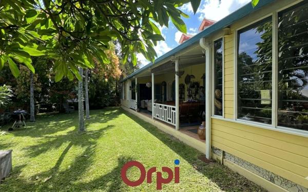 Maison à vendre    5 pièces • 247 m2 Saint-Paul