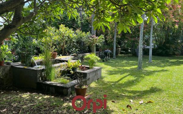 Maison à vendre    5 pièces • 247 m2 Saint-Paul