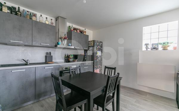 Appartement à vendre    3 pièces • 63 m2 Pontault-Combault