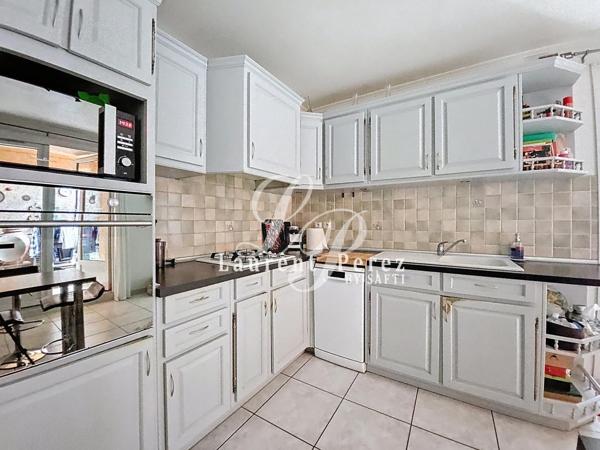 Maison et grande remise : opportunité !