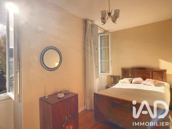 Maison à vendre 10 pièces 259 m² Villefagnan