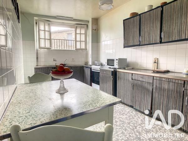Maison à vendre 10 pièces 259 m² Villefagnan