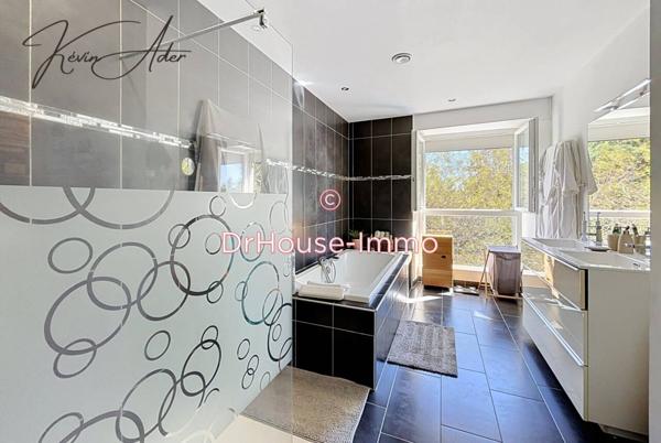 Maison à vendre 5 pièces de 227 m²