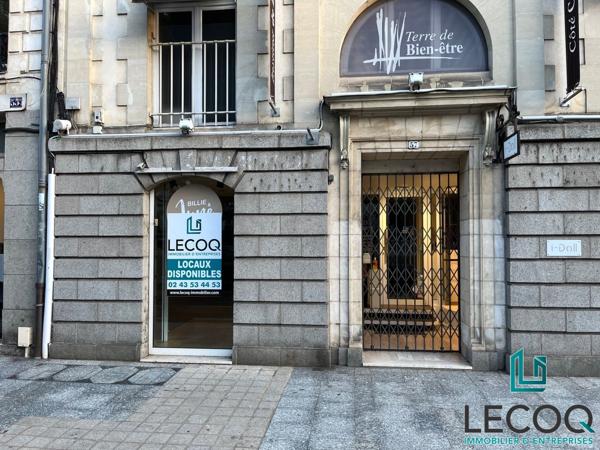 Cellule commerciale ou de bureaux à LAVAL