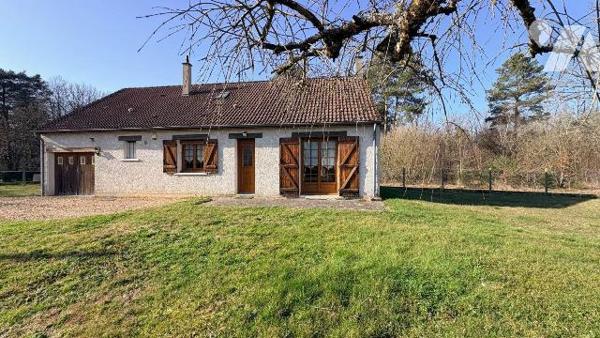 À Theillay (41300), découvrez cette maison individuelle de 132 m² offrant espace, confort et un...