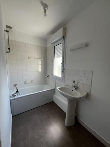 Maison Trelaze 4 pièce(s)