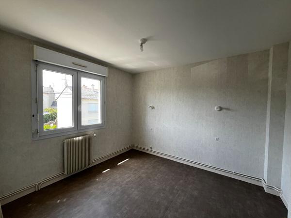 Maison Trelaze 4 pièce(s)