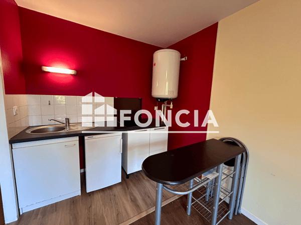 Location Studio 24.39 m² - 8 BIS AVENUE GAMBETTA La Roche Sur Yon 85000