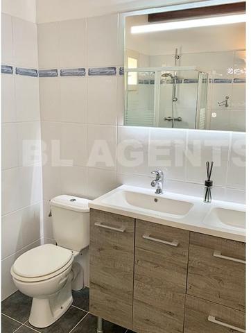 MAISON MEUBLEE AU COEUR D'UN VILLAGE VACANCES