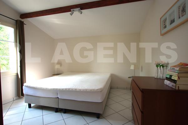 MAISON MEUBLEE AU COEUR D'UN VILLAGE VACANCES