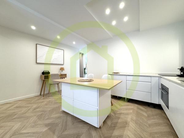 Appartement à ROQUEBRUNE CAP MARTIN (06190)