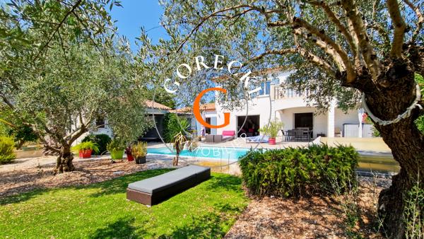 Uzès (30700) Superbe villa à vendre, à seulement 3 minutes d'Uzès