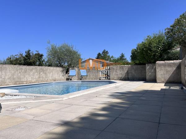 Spacieuse maison familiale de 6 pièces avec piscine et terrain arboré