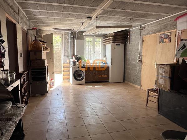 Spacieuse maison familiale de 6 pièces avec piscine et terrain arboré