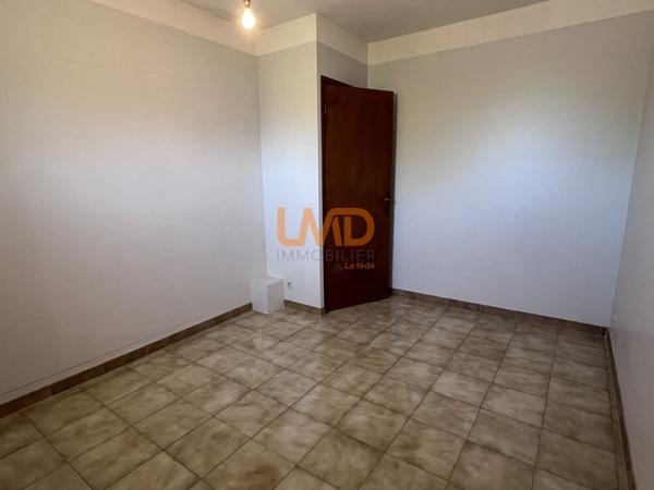 Spacieuse maison familiale de 6 pièces avec piscine et terrain arboré