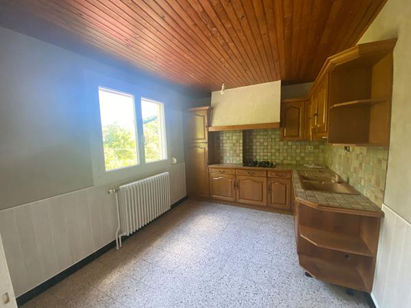 SAINT SERNIN DU BOIS : Maison 4 pièces (91m²) à vendre