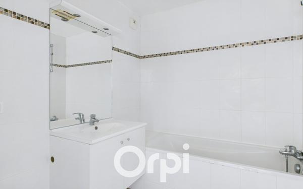 Appartement à vendre    3 pièces • 66,93 m2 Chaville