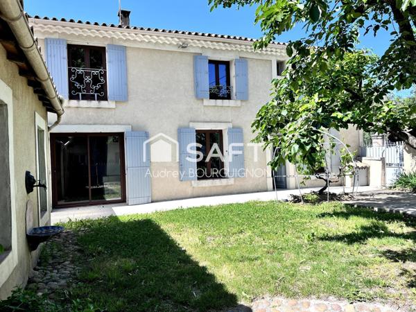 Maison de village rénovée avec charme et espace