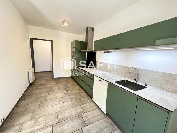 Maison de village rénovée avec charme et espace