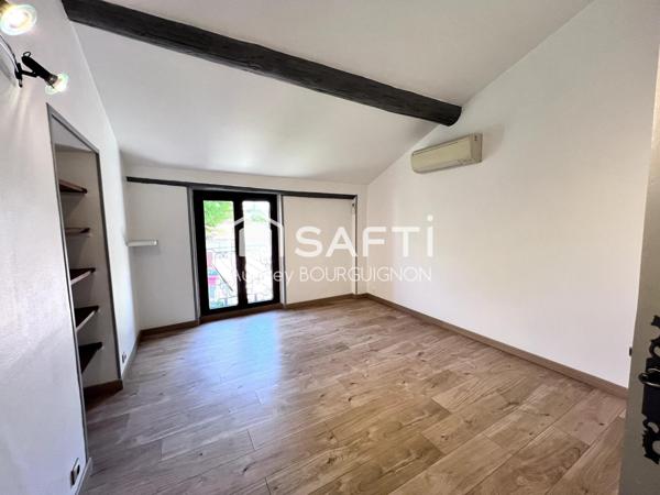 Maison de village rénovée avec charme et espace