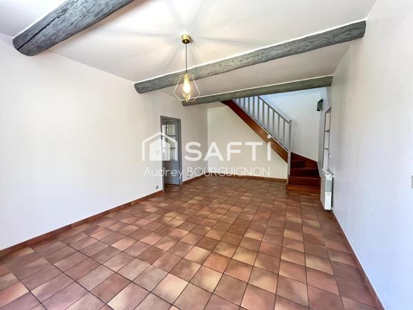 Maison de village rénovée avec charme et espace