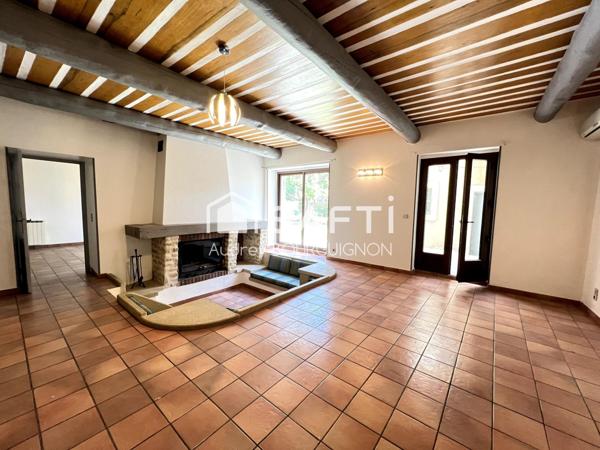 Maison de village rénovée avec charme et espace